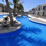 دبليو استديو هوانا